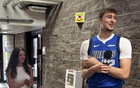 BR女記者弗拉格合影：歡迎NBA時刻